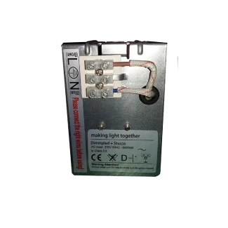 RIFLETTORE MARTELLINATO PROFILO A V  47X47X10 CERTIFICATO CE